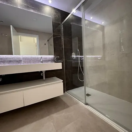 Sunset Cliffs By Mar Holidays Apartament *